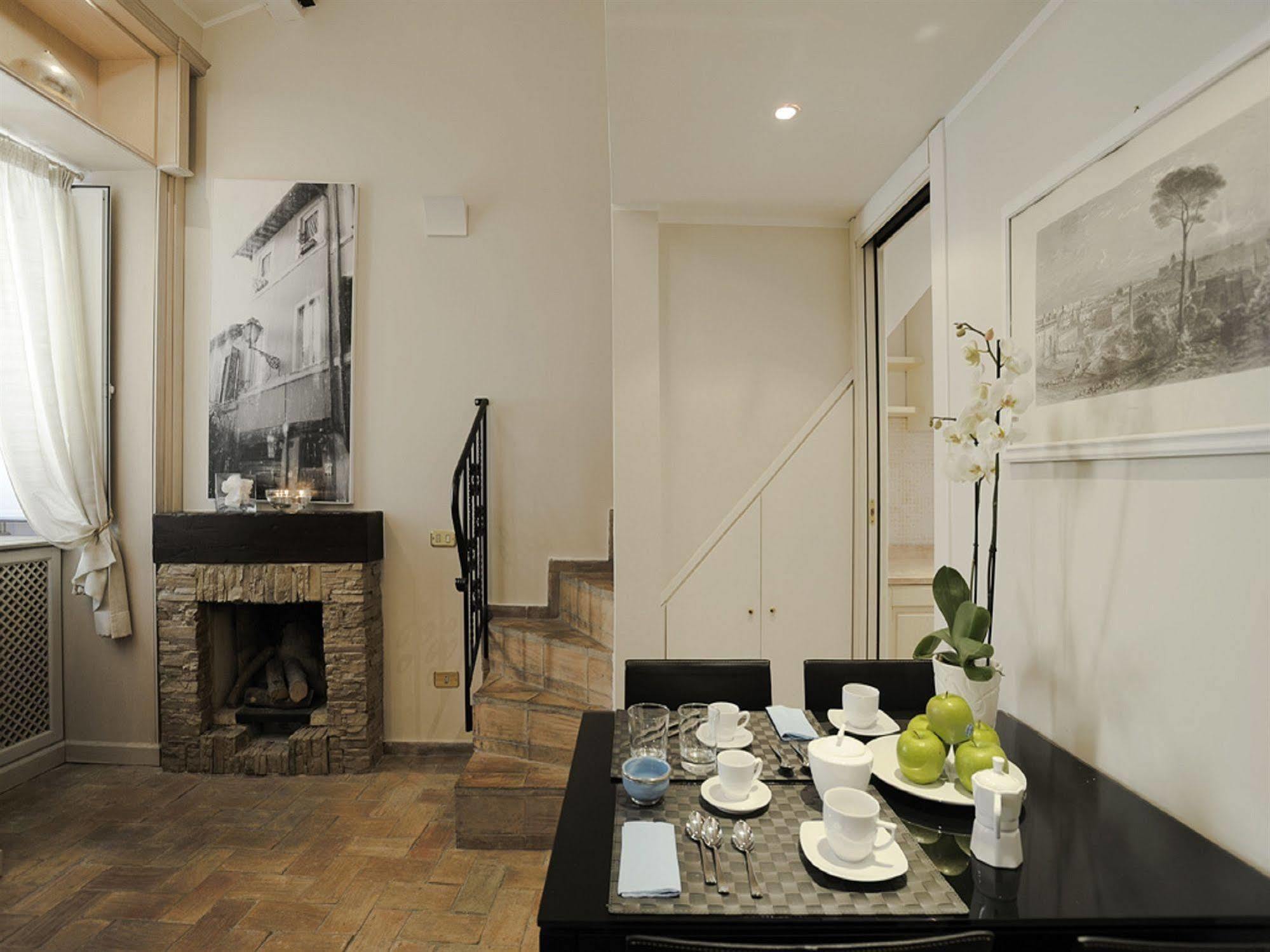 Antiche Residenze Romane Navona Apartment Luaran gambar