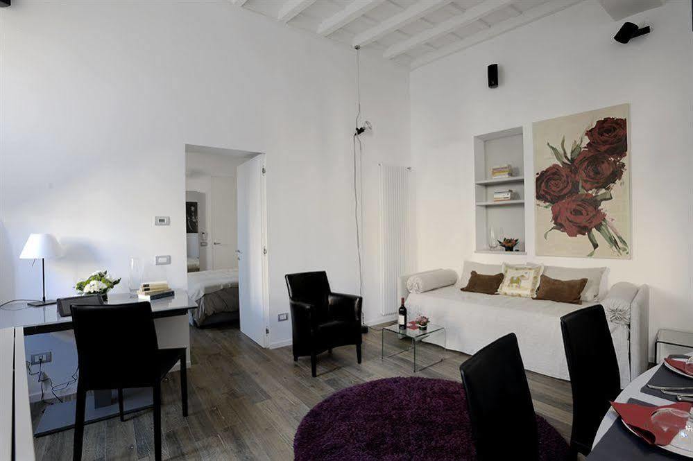 Antiche Residenze Romane Navona Apartment Luaran gambar